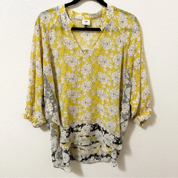 CAbi Gather Blouse Sz Small Floral Print Yellow - Picture 16 of 16